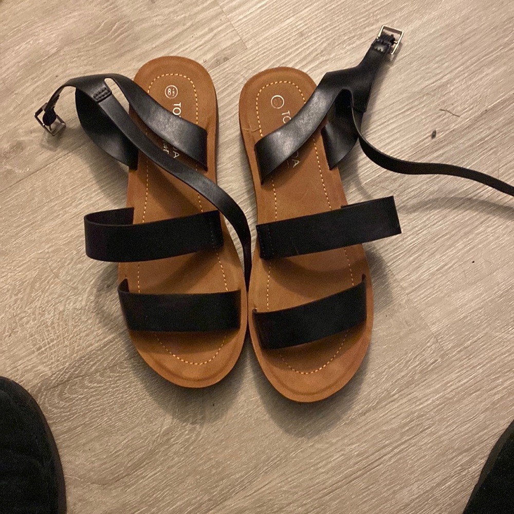 Never worn